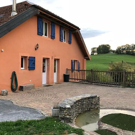Le Moulin Des Oyes Bed and Breakfast Censeau Exteriör bild
