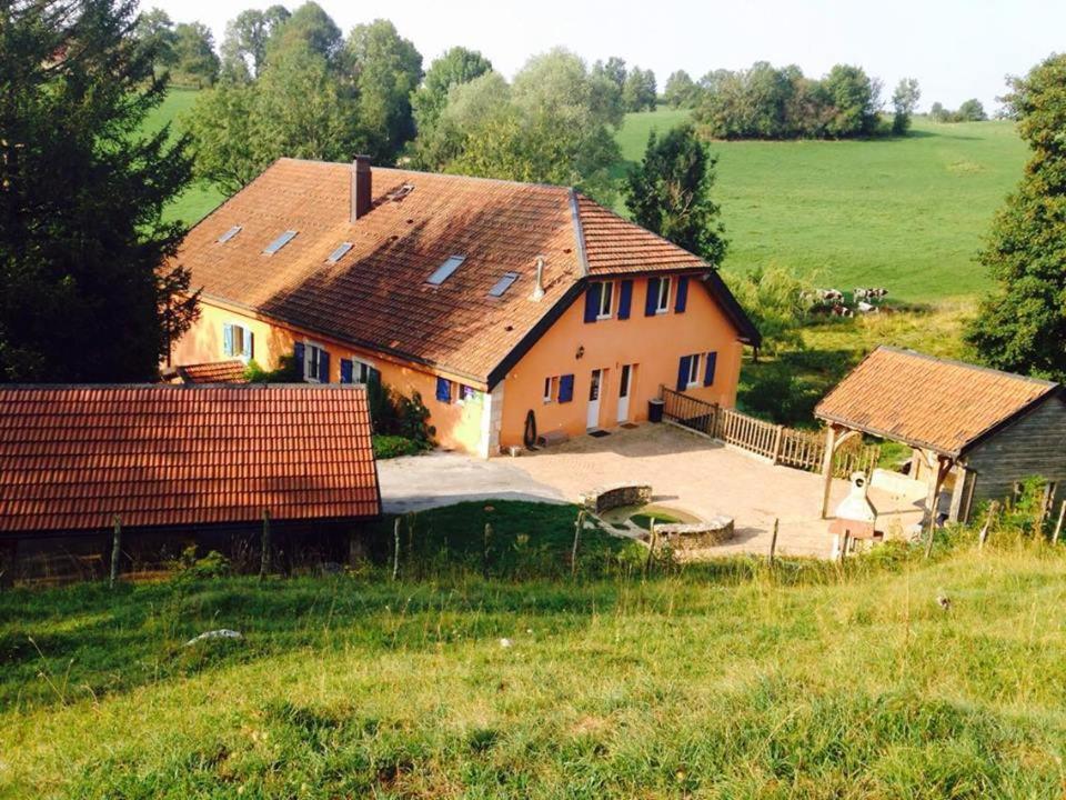 Le Moulin Des Oyes Bed and Breakfast Censeau Exteriör bild